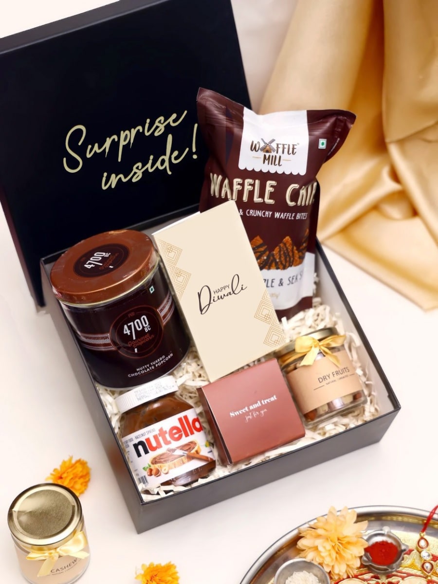 NUTRI MIRACLE Dry Fruit and Chocolate Hamper | Rakhi | Diwali | Gifts Pack  For Baby Shower | Birthday | Anniversary | Thanks Giving | Corporate  Gifting,500gm : Amazon.in: Grocery & Gourmet Foods