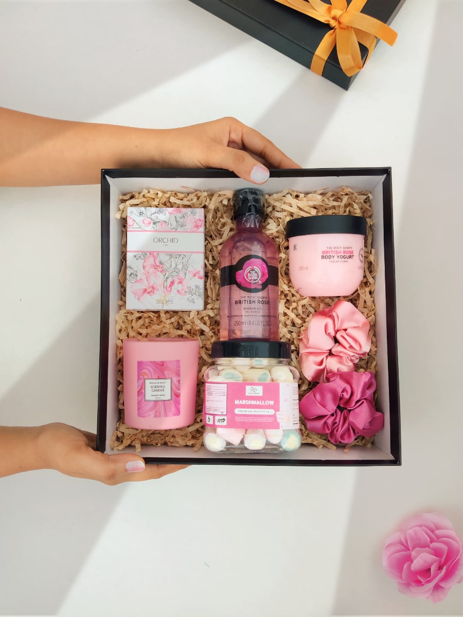 How to Make a Personalised Gift Hamper for Any Occasion